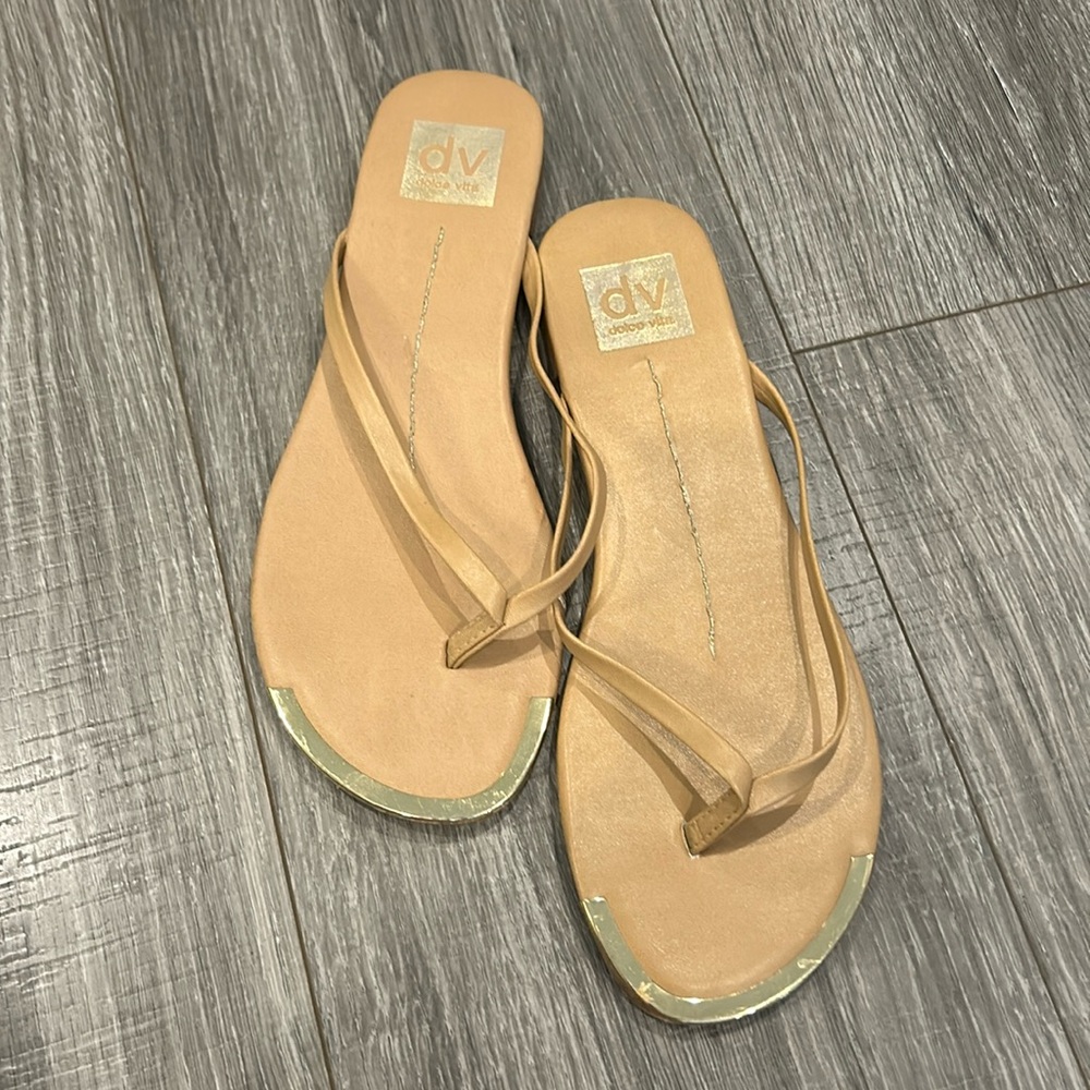 Dolce Vita nude sandals